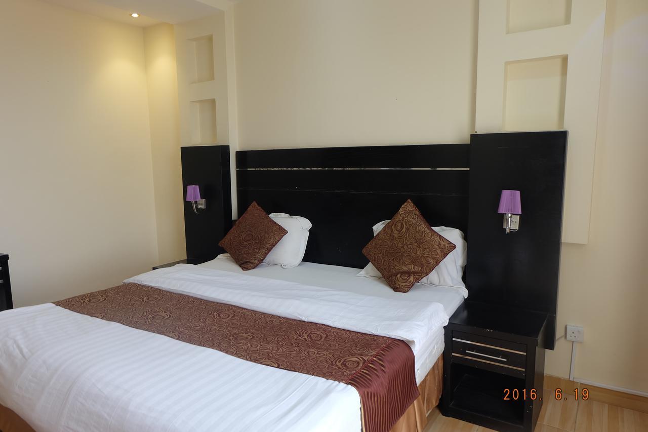 Talin Star Suites Riyadh Eksteriør bilde
