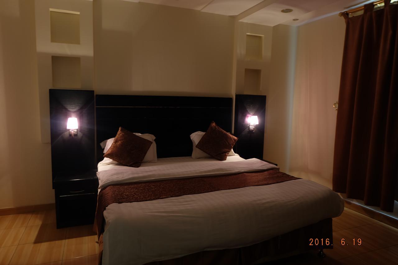 Talin Star Suites Riyadh Eksteriør bilde