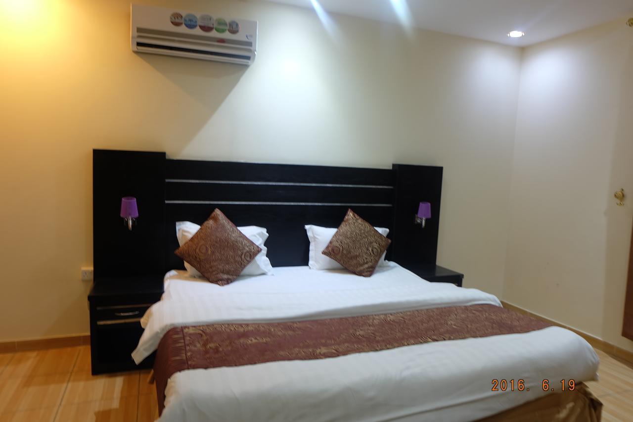 Talin Star Suites Riyadh Eksteriør bilde